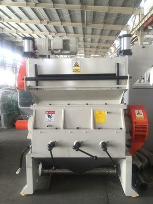 600 밀리미터 Dia 샤프트 600 kg/H 시트 플라스틱 스크랩 재활용 기계