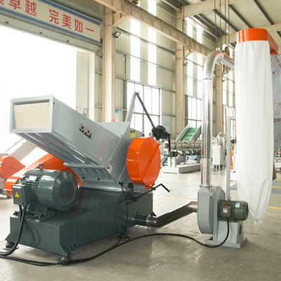 35 kw 600KG/H PVC WPC 도어 윈도우 프레임 폐플라스틱 분쇄기
